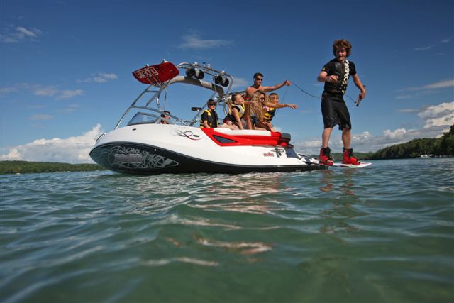  Renta de wakeboard para todos los niveles con Entre Ciel et Mer Wakeboard 